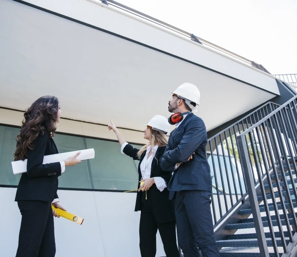 team-architects-building-site-min